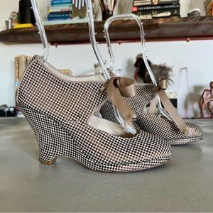 Maloles Anthropologie Satin Dot Cut Out Wedge Heels